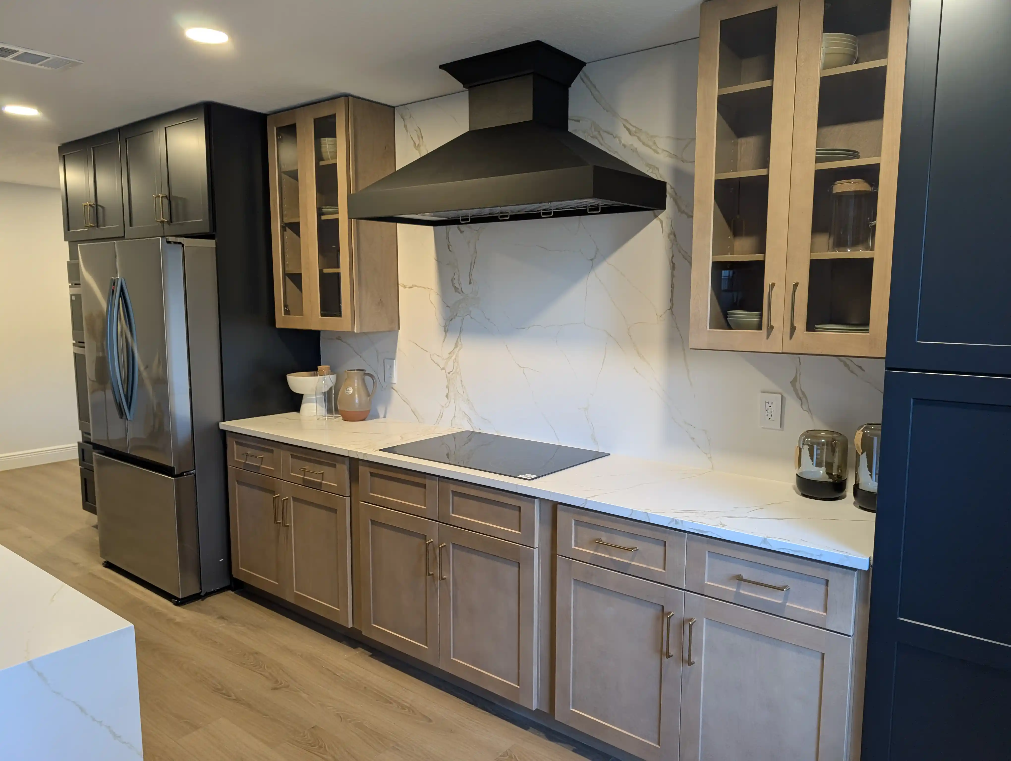 Custom Kitchen Cabinet System