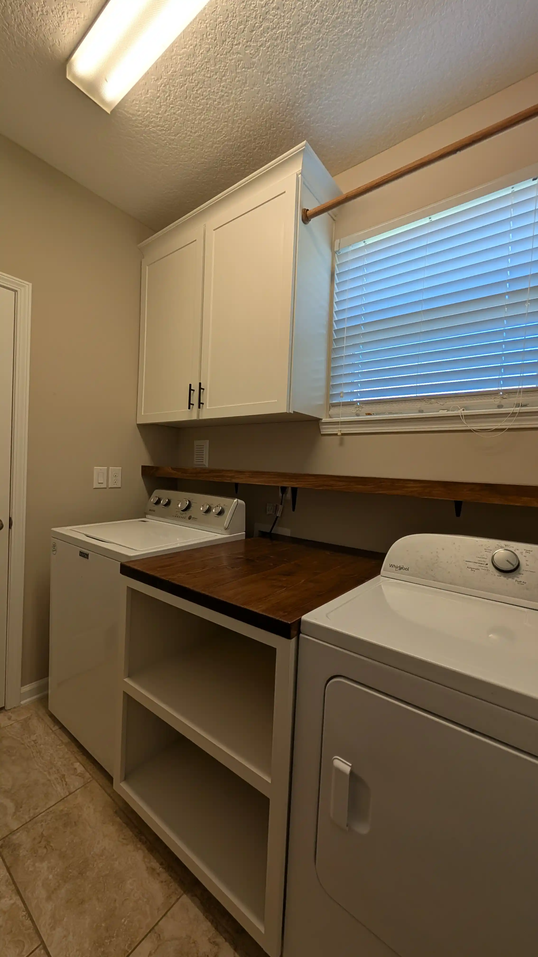 Custom Laundry Room Cabinetry & Shelving
